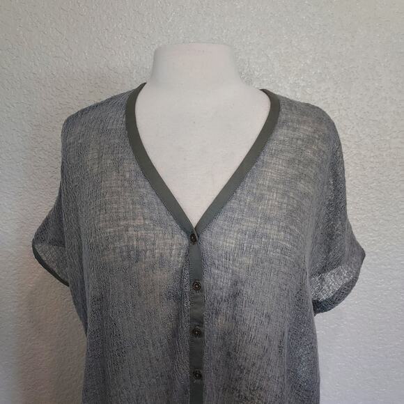 NEW Sugar Lips Grey Mesh Button Blouse Size M - Picture 2 of 12